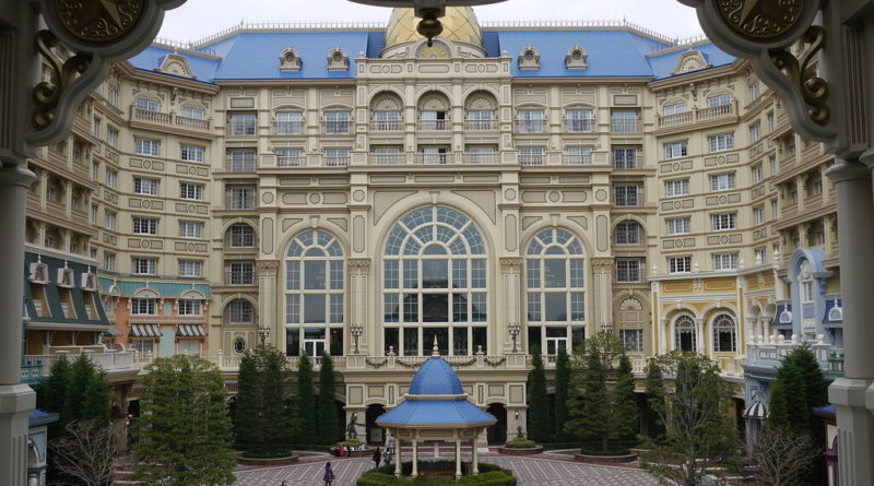 Tokyo Disneyland Hotel